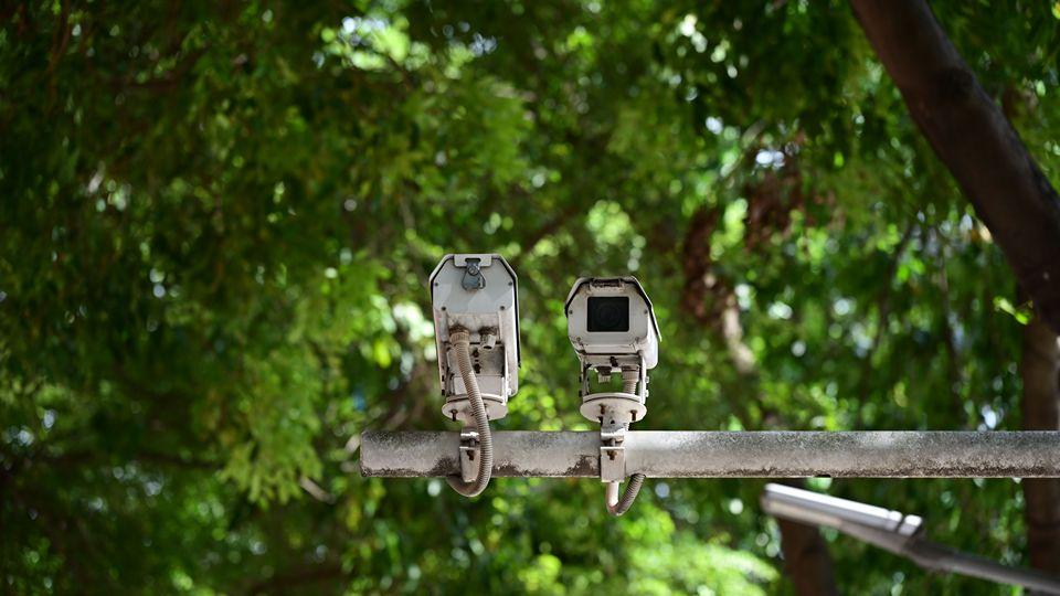 Rekomendasi CCTV Outdoor Terbaik dan Fitur Lengkapnya